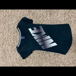 Nike tee